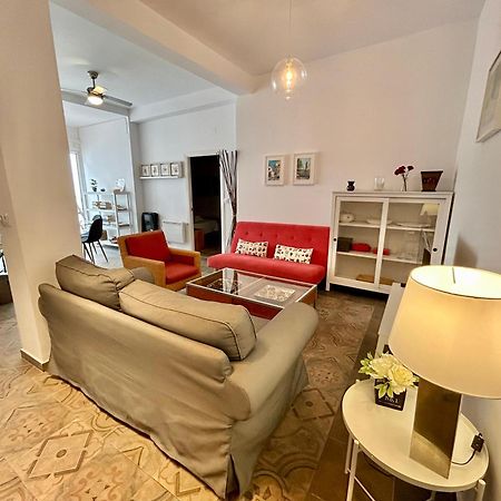 Acogedor Apt 8Pax 4Bdr 2Bth - Cozyhomesevilla1 ภายนอก รูปภาพ