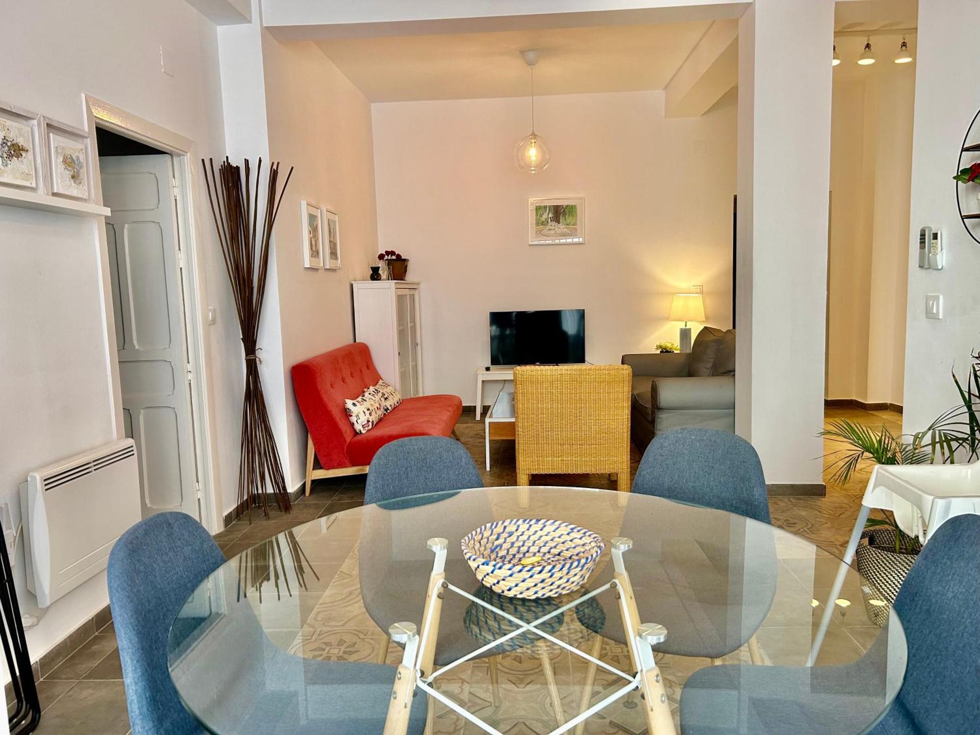Acogedor Apt 8Pax 4Bdr 2Bth - Cozyhomesevilla1 ภายนอก รูปภาพ