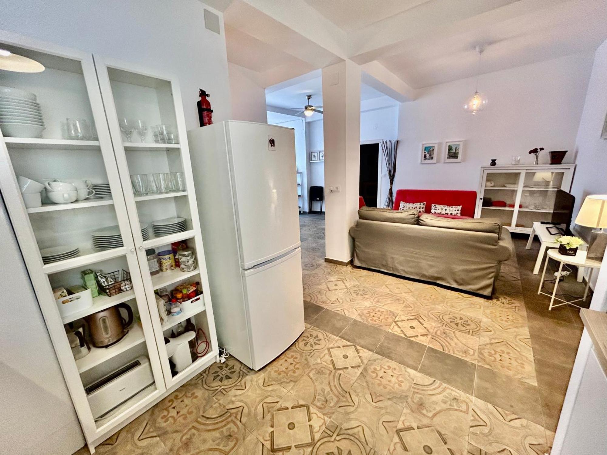 Acogedor Apt 8Pax 4Bdr 2Bth - Cozyhomesevilla1 ภายนอก รูปภาพ